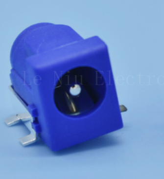 Alternate view of DC Power Jack Connector 5.5 x 2.1 mm socket DC050